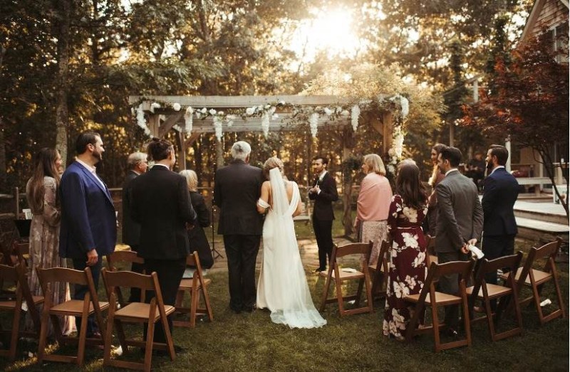 Celebrating Love and Diversity: Incorporating Cultural Traditions into Your Wedding Celebration