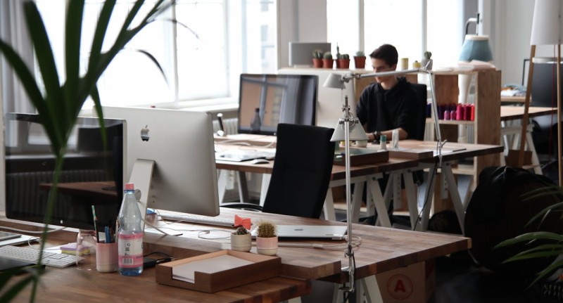 Definition of SaaS and various examples of SaaS products