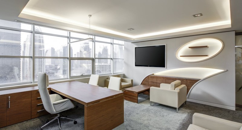 Executive Table Trends: What’s Hot in Office Furniture