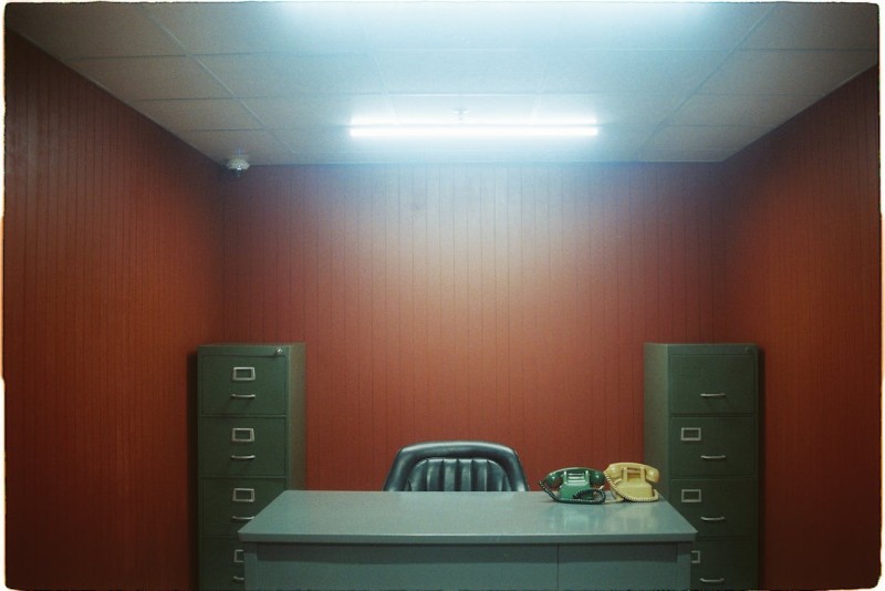 ﻿Filing Cabinet Materials: Metal, Wood, or Plastic - Which is Best