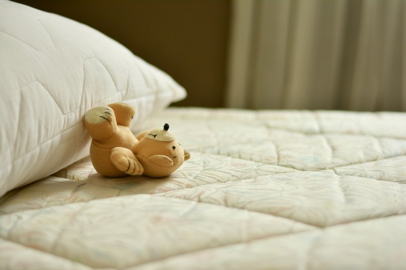 king-size-beds-what-you-need-to-know-63d94fb80c211.jpg