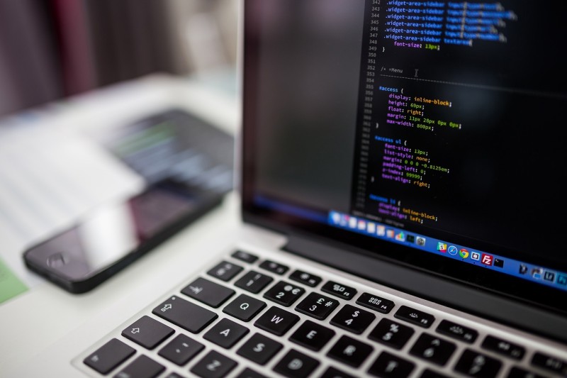 Promoting Network Reliability With The Help of Load Balancing Software