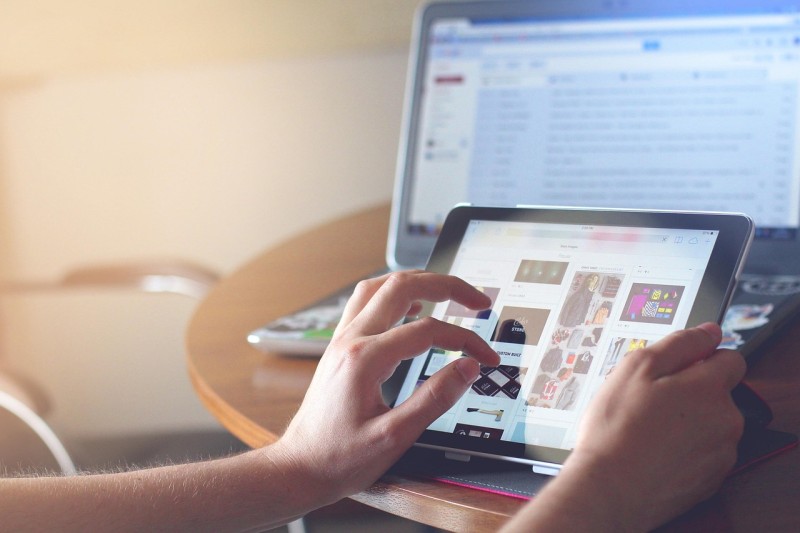 Protecting Digital Downloads: Why Rights Management Beats Link Expiry