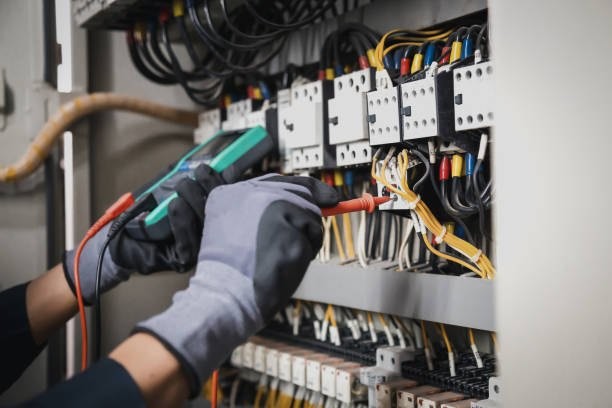 What Safety Precautions Should Australians Take While Waiting for Emergency Electricians to Arrive?